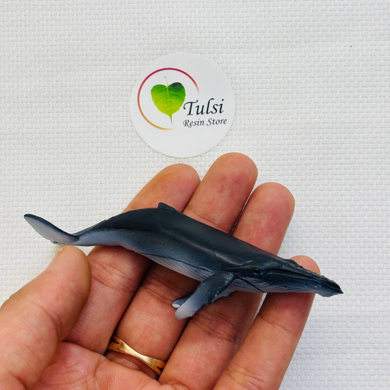 3D Whale Miniature (F)