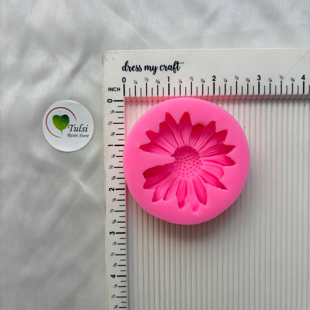 Pink Daisy Flower Mould (B)