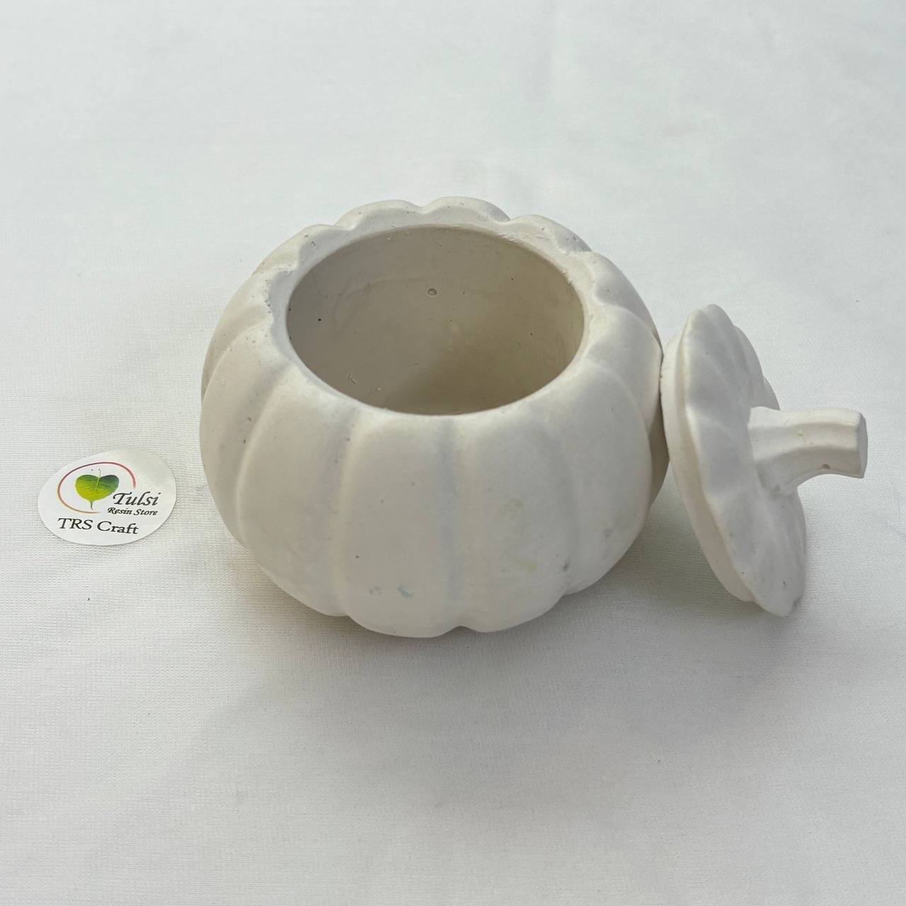 Concrete Jars (A19) - Pumpkin Jar With Lid