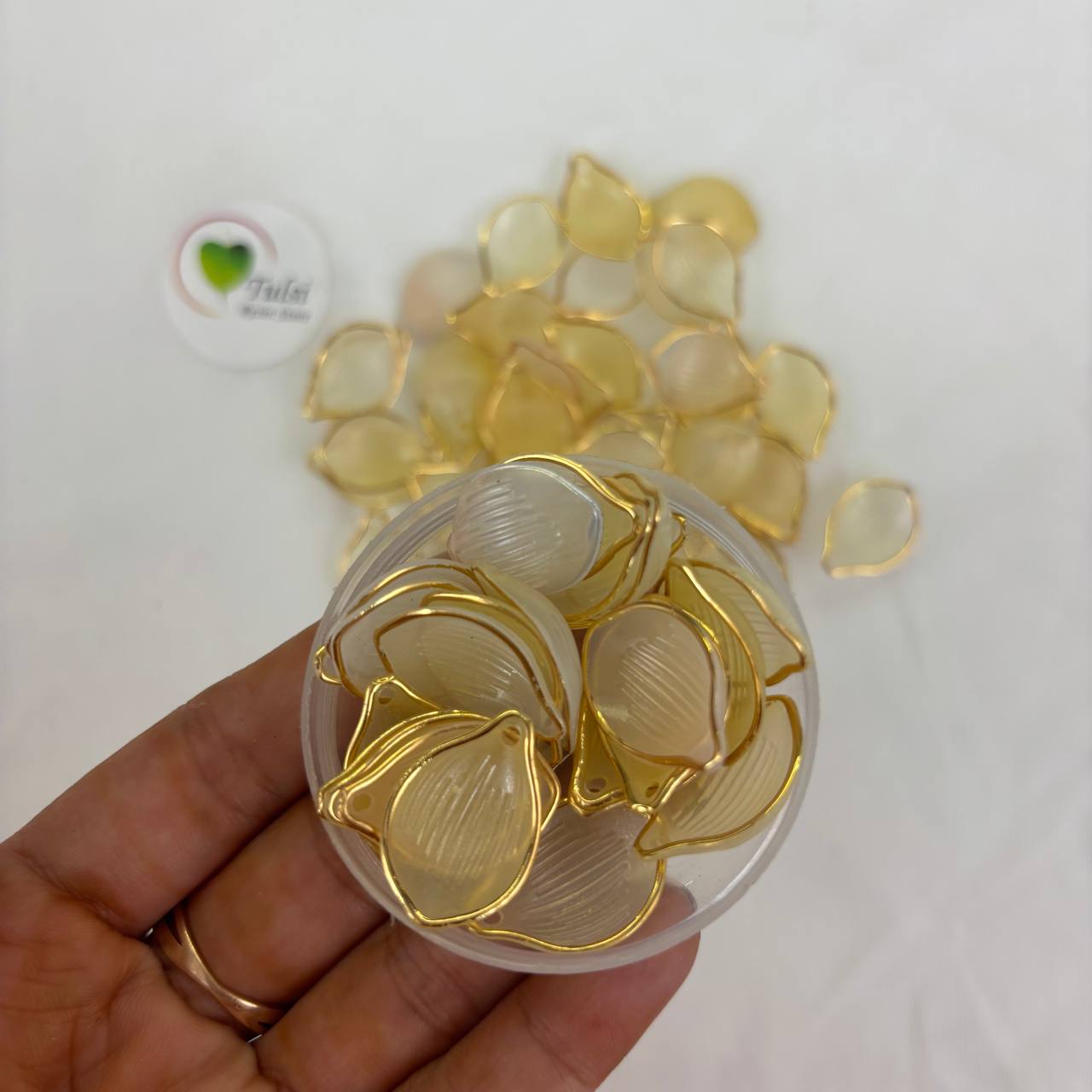 Colourful Plastic Flower (I) - Petals