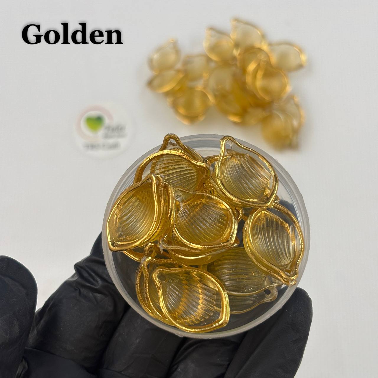 Colourful Plastic Flower (I) - Petals