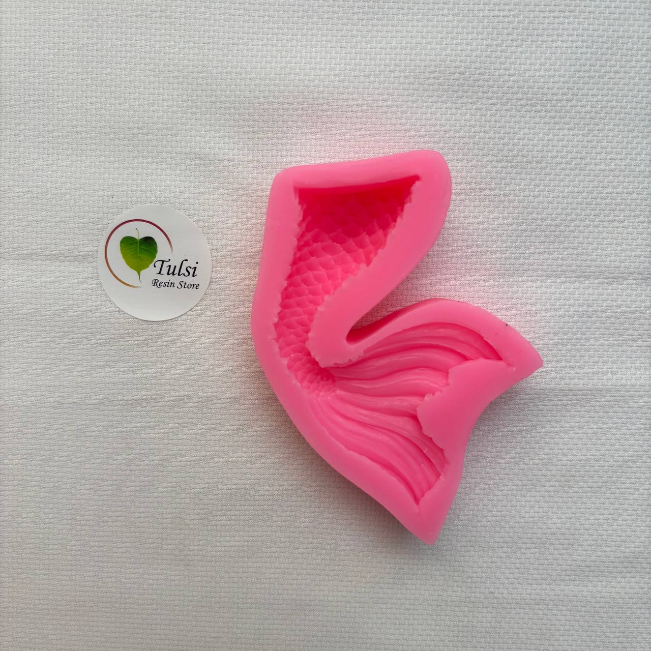 Pink Mermaid Tail Mould