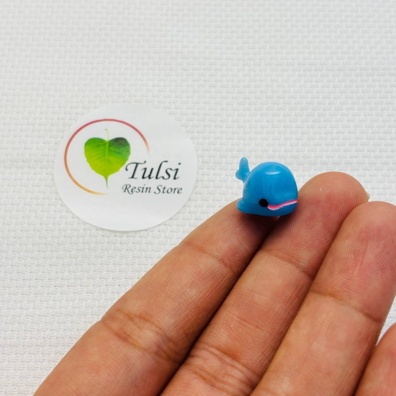 3D Dolphin Miniature (C)