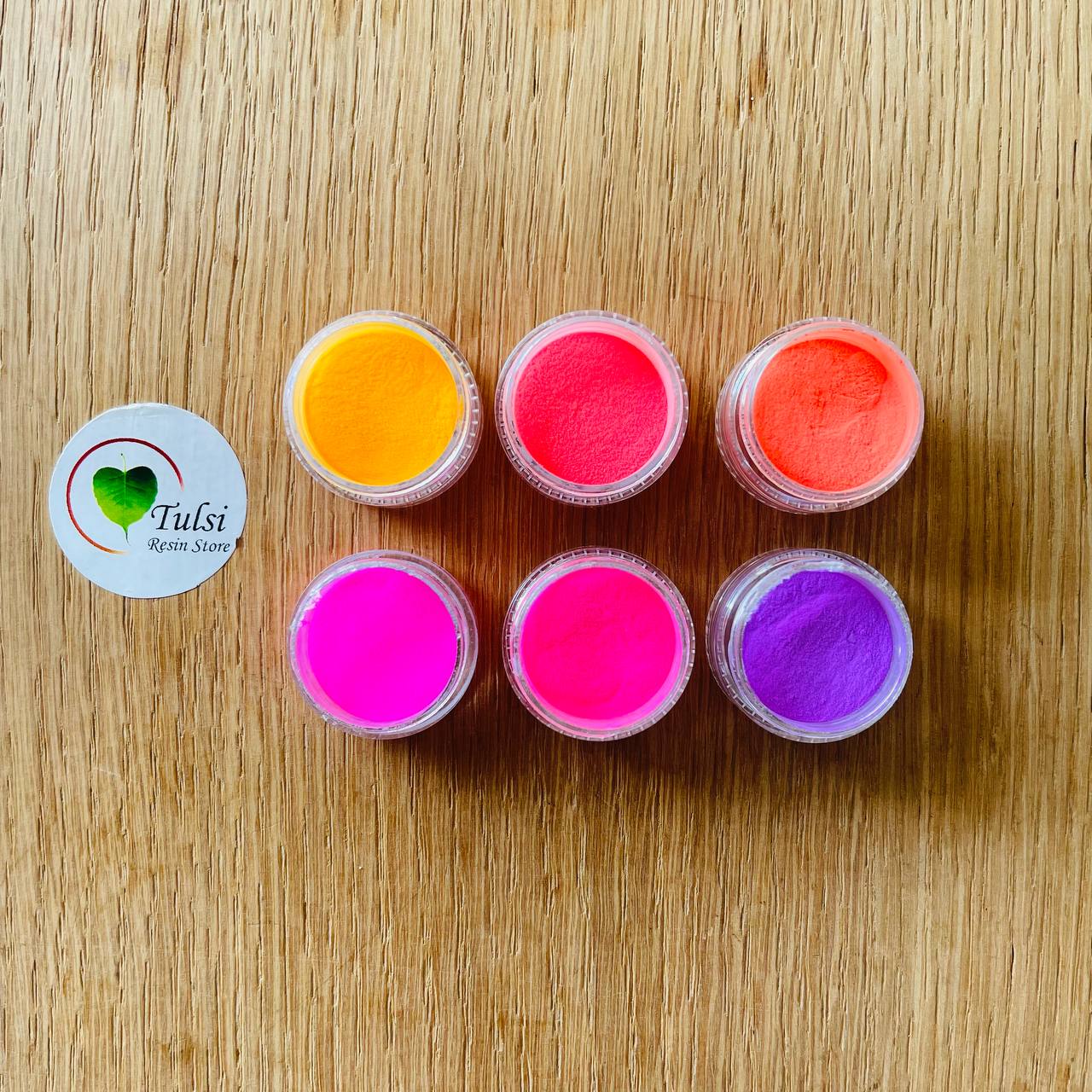 6 in 1 Glow In Dark Set