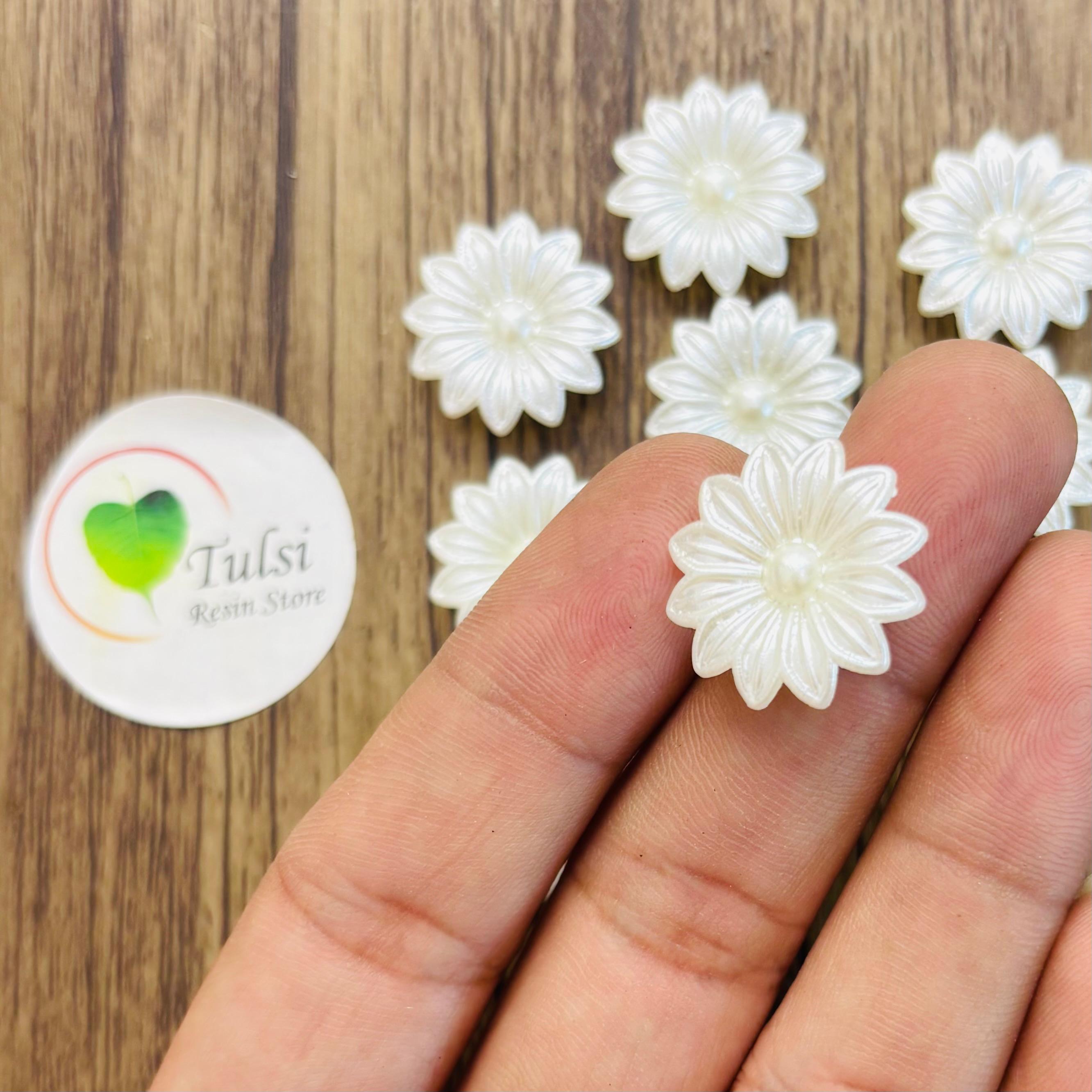 White Plastic Flower - (D)