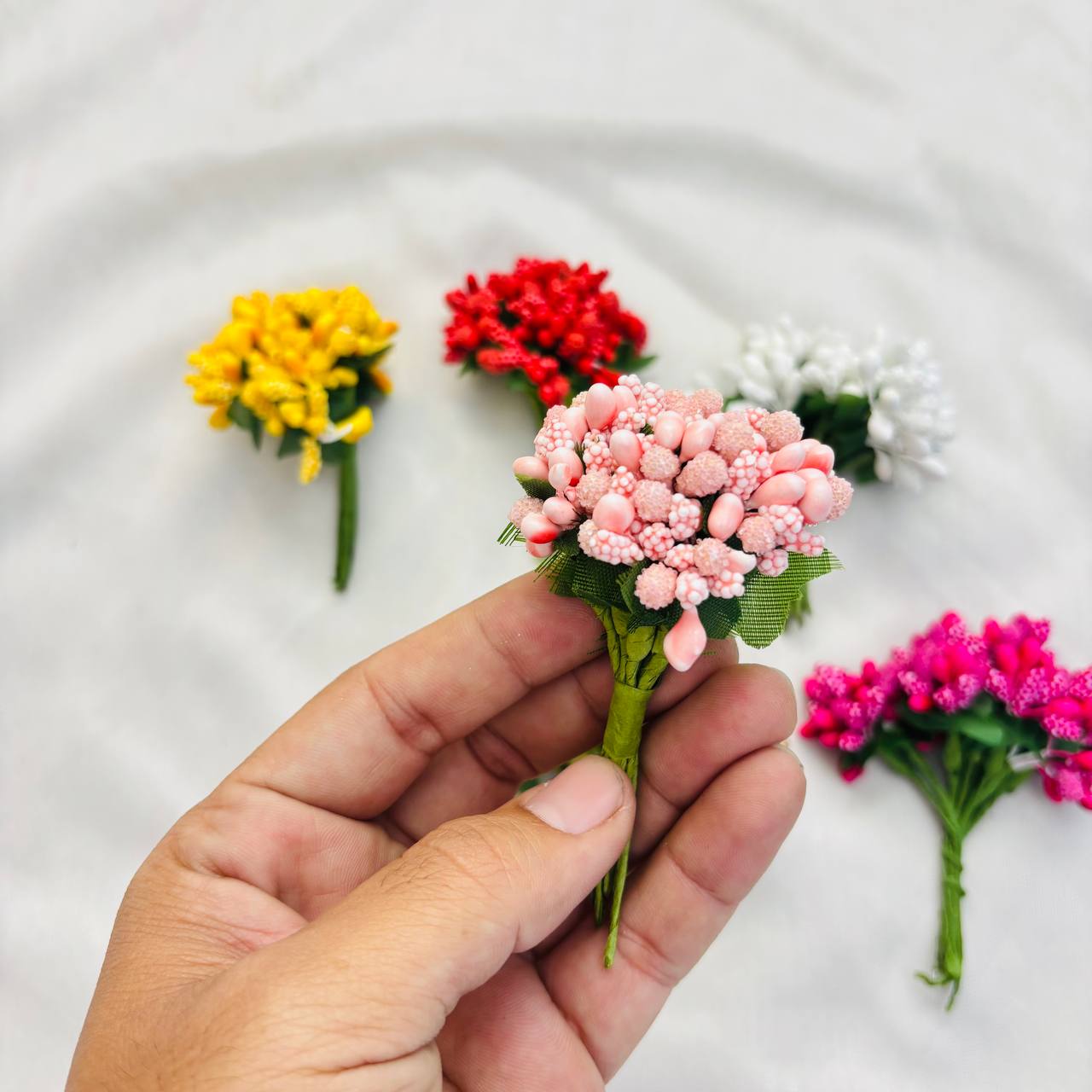 Pollen Artificial Flowers