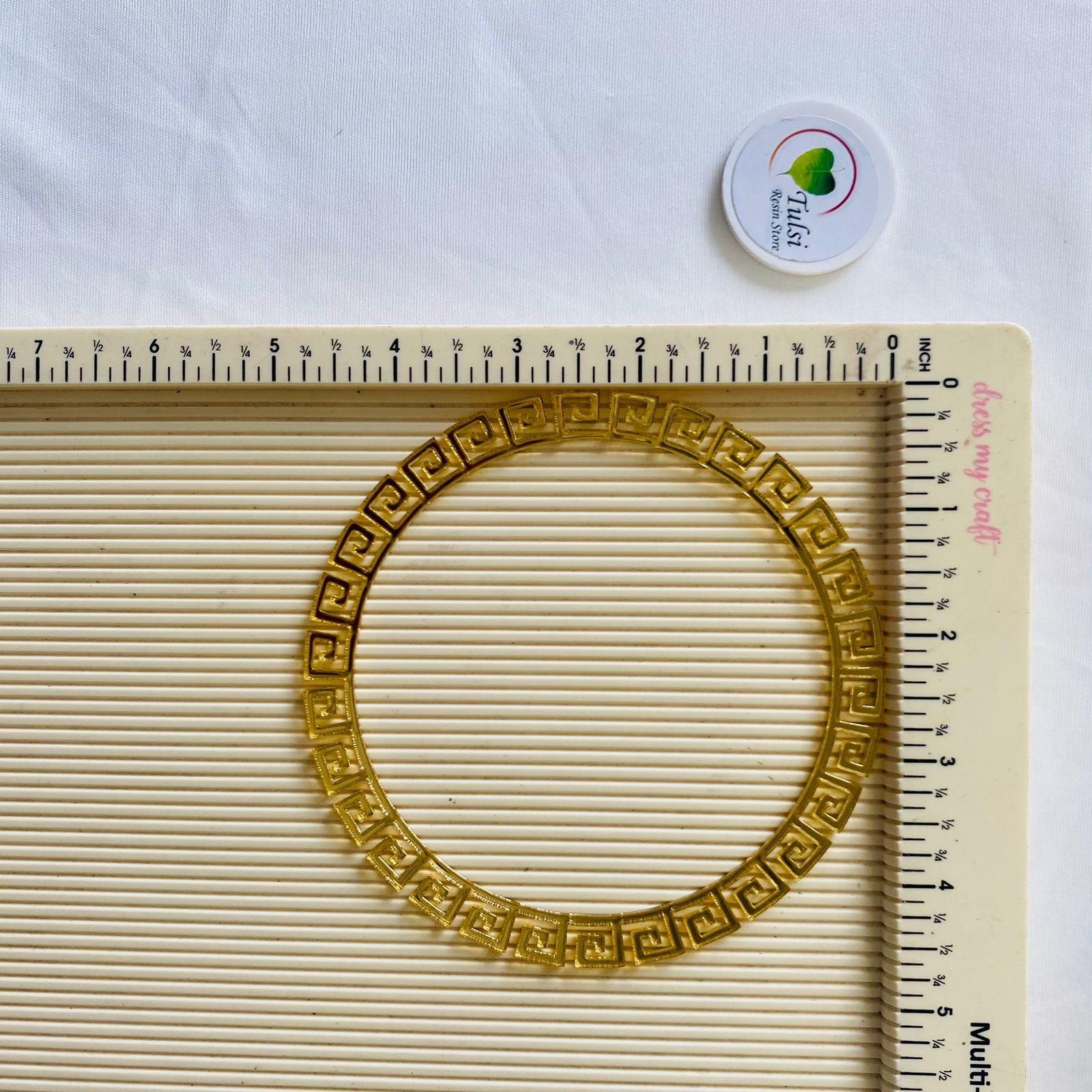 5" Gold Acrylic Ring Design (C)