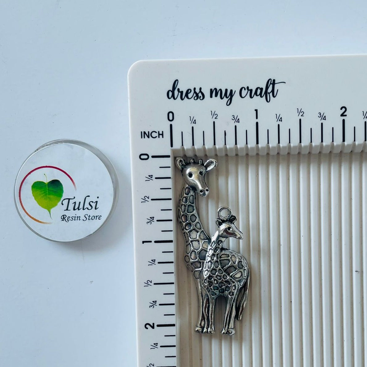 Silver Charm - Giraffe