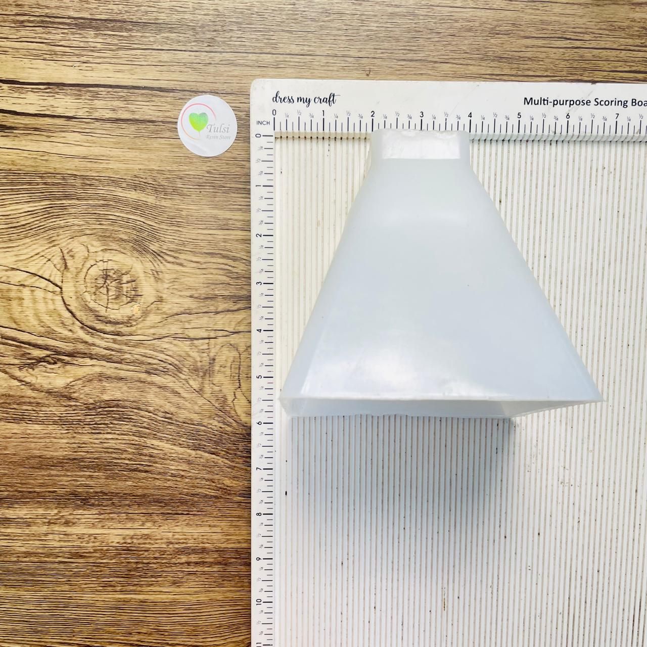 5" Pyramid Mould (B)