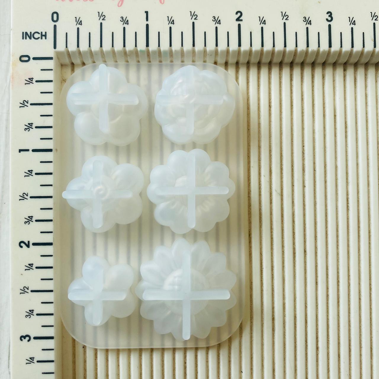 6 In 1 Flower Mould C