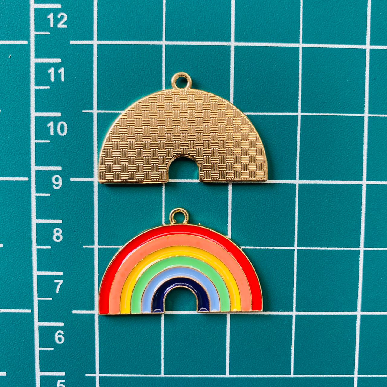 Big Rainbow Charm