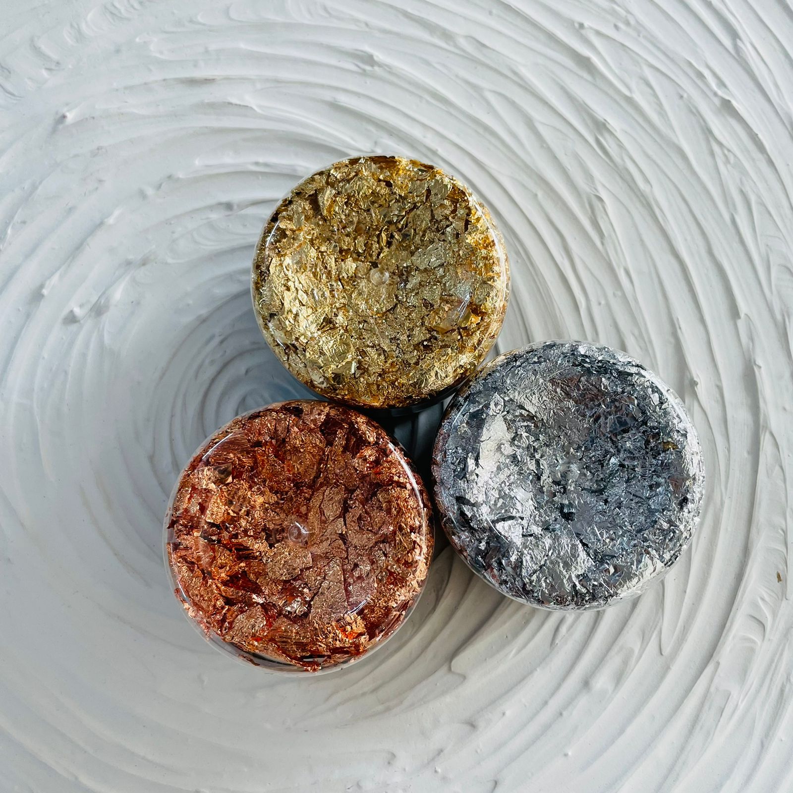 Foil flakes | Tulsi Resin