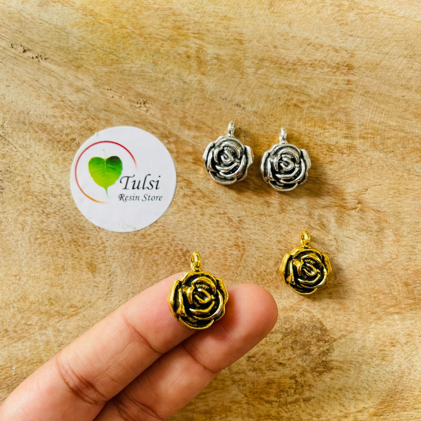 Small Rose Charm (2pc)