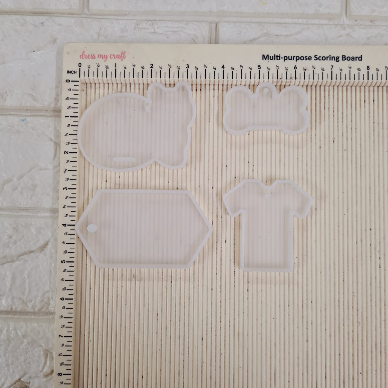 Set Of 4 Tag Mould