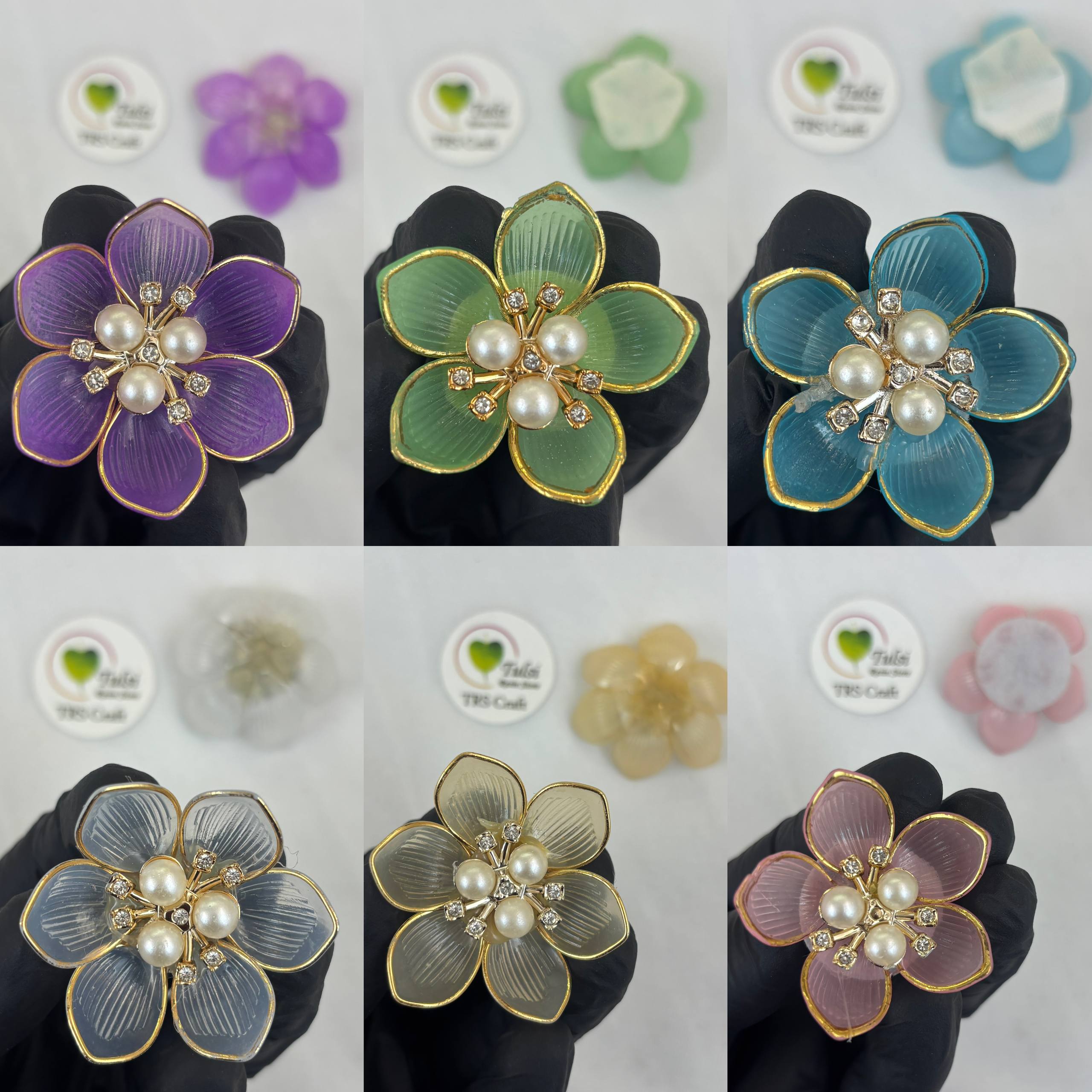 Colourful Plastic Flower (M)