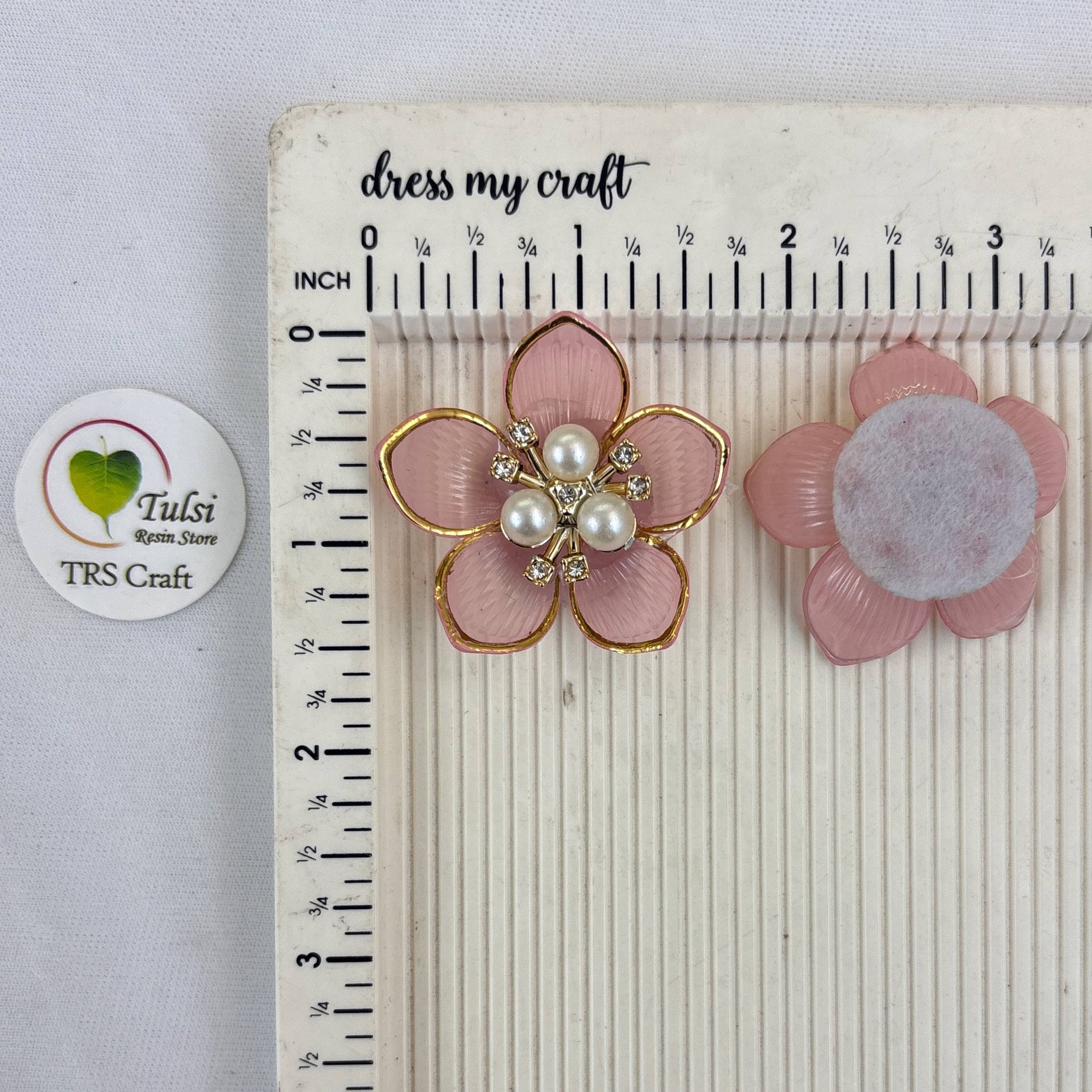 Colourful Plastic Flower (M)