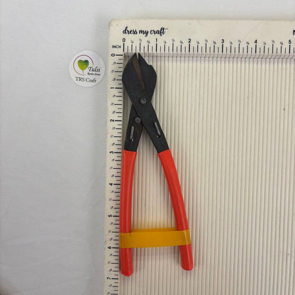 Plier cutter