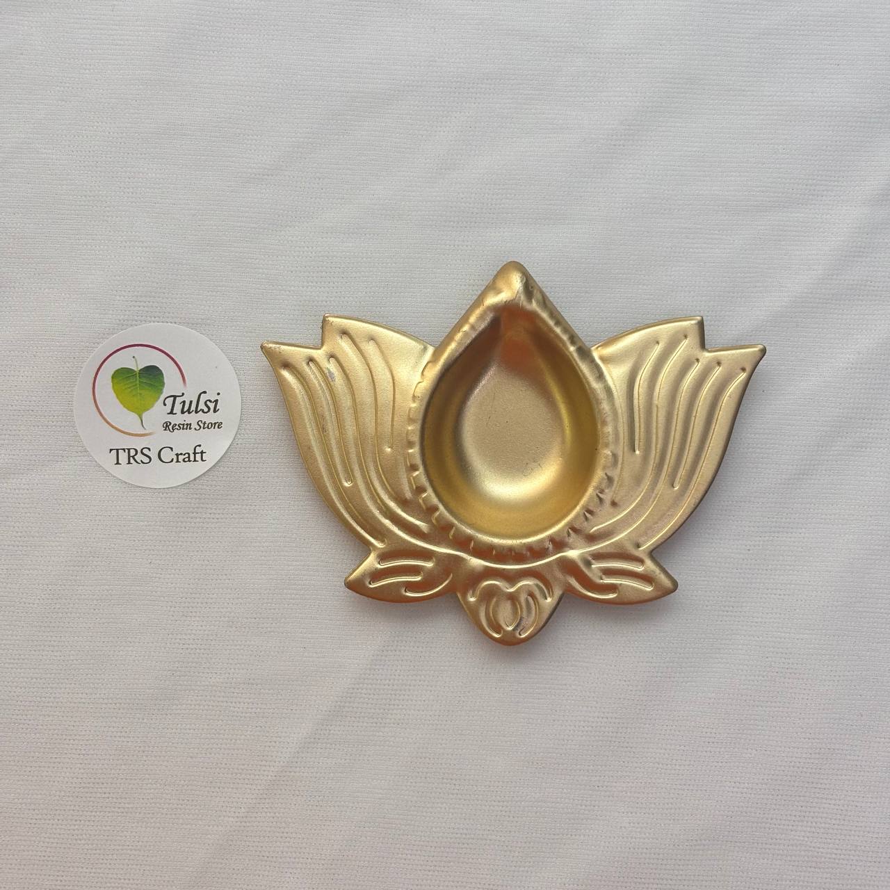 Metal Diya (F) - Lotus