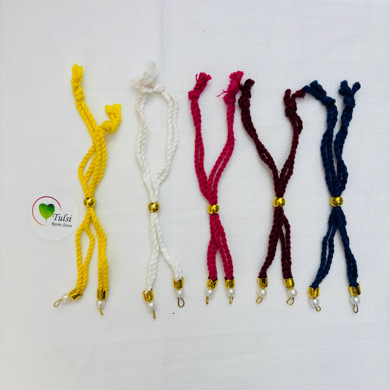 Bracelet Rakhi Thread (D)