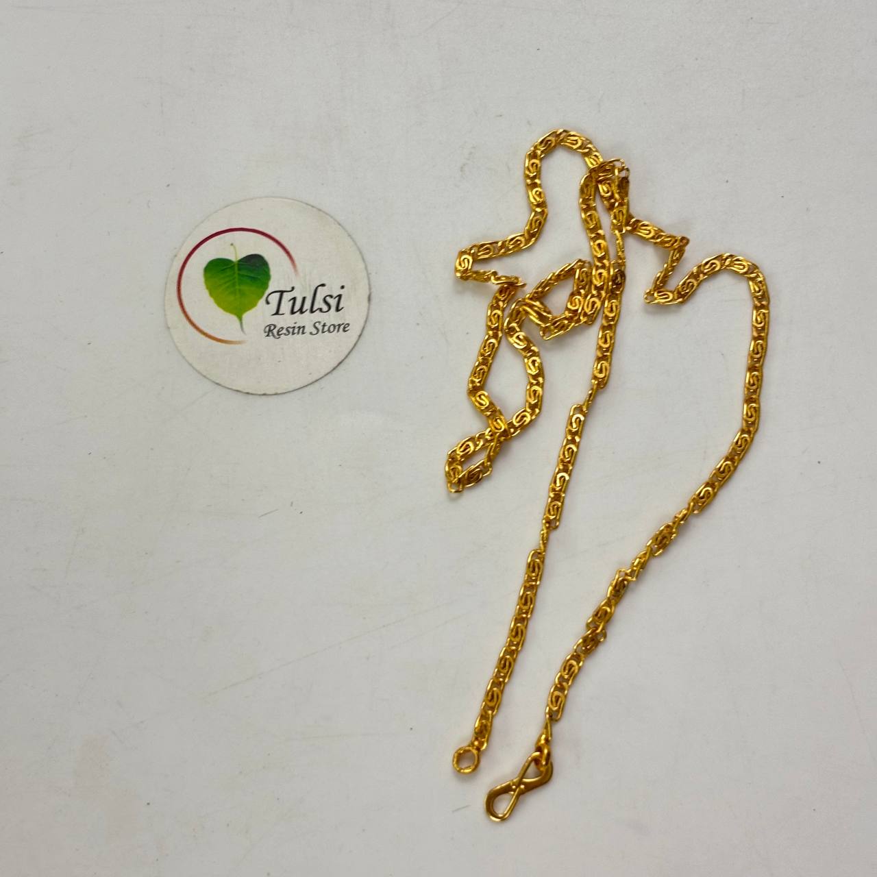 Hook Pendant Chain - Design C