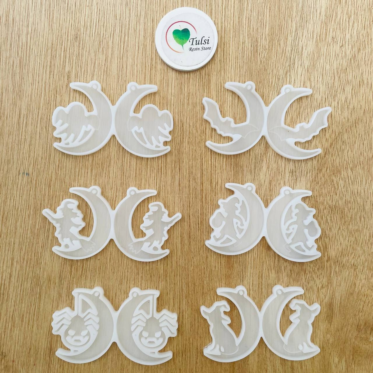 6 Pcs Crescent Earring / Keychain Mould