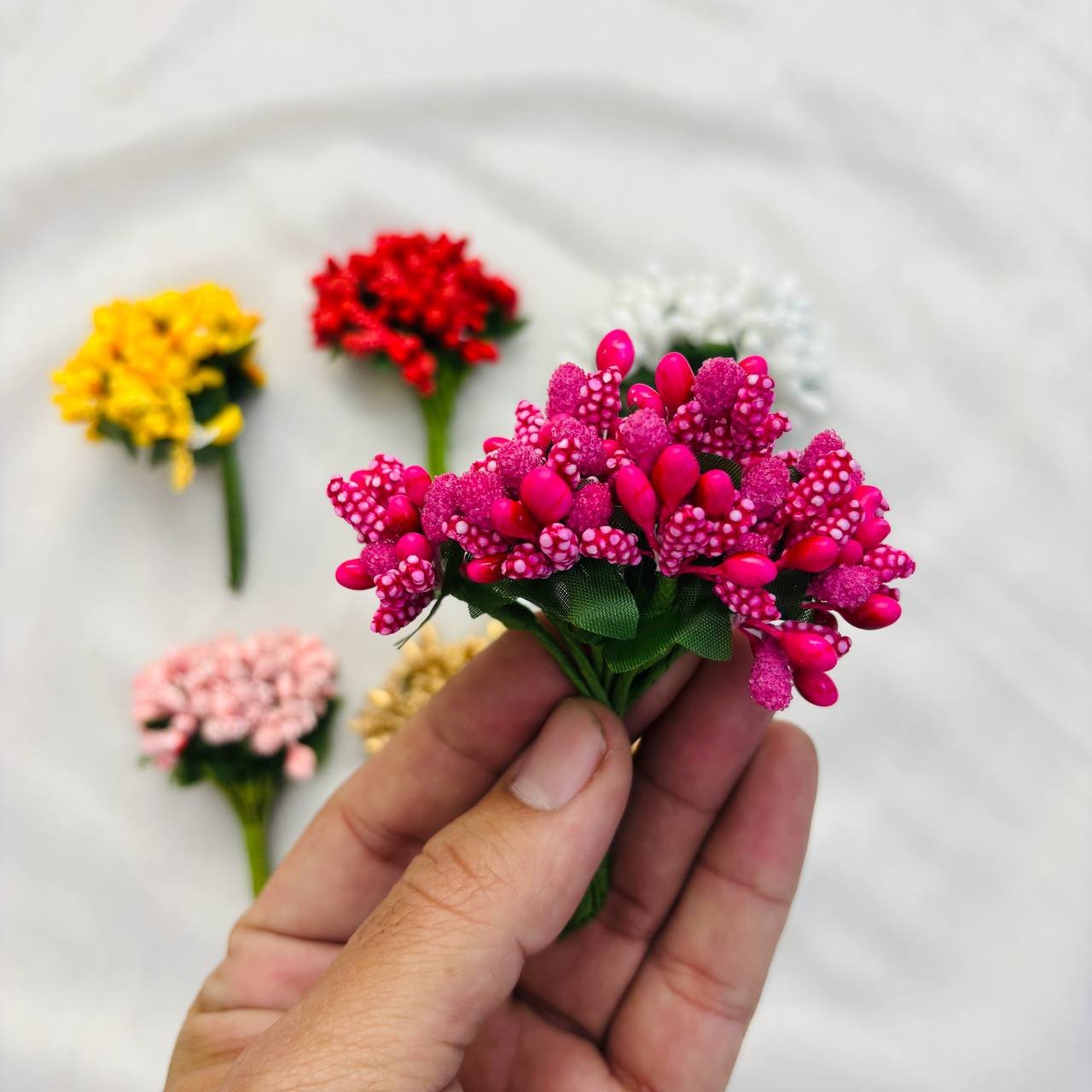 Pollen Artificial Flowers