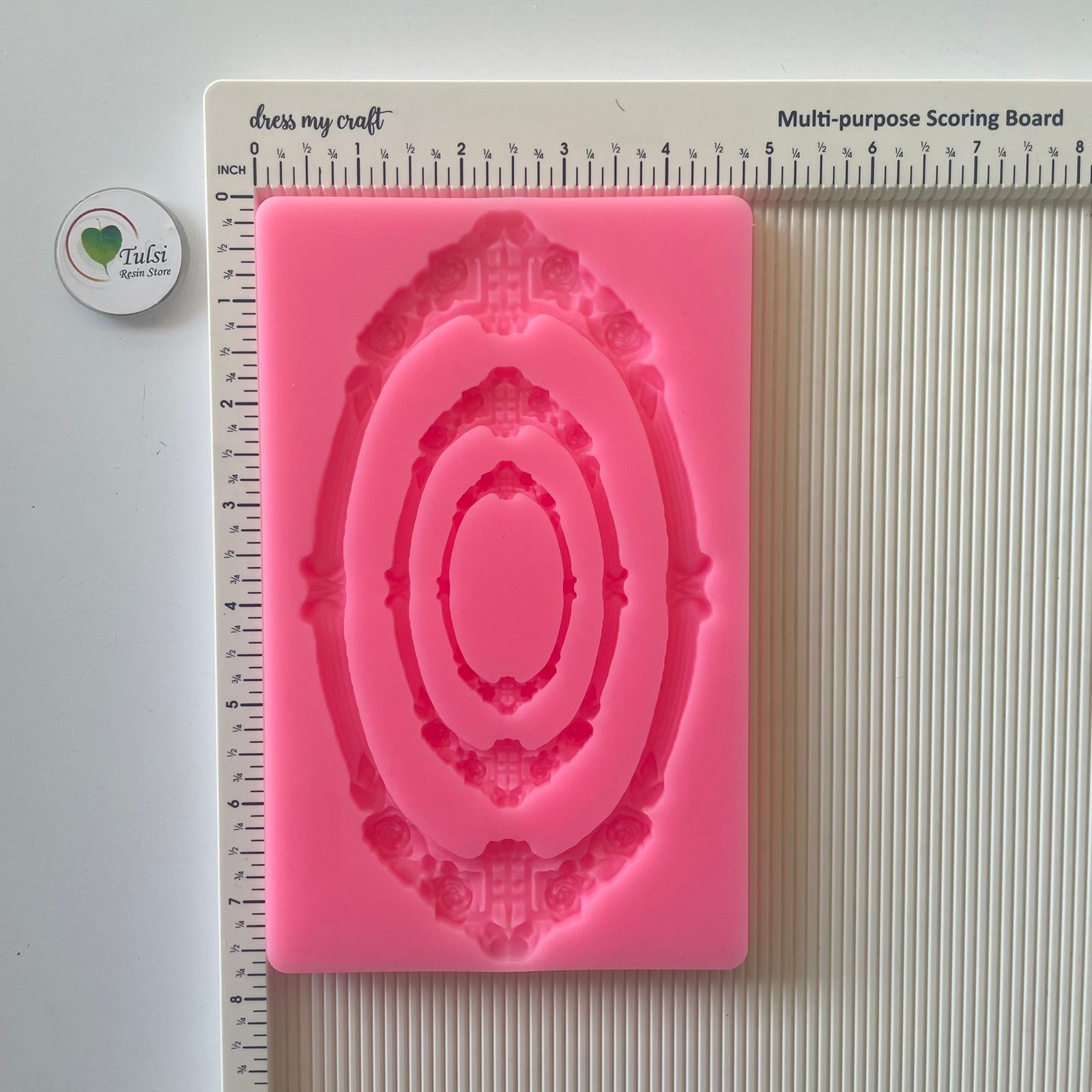 Pink Oval Frame Mould (C)
