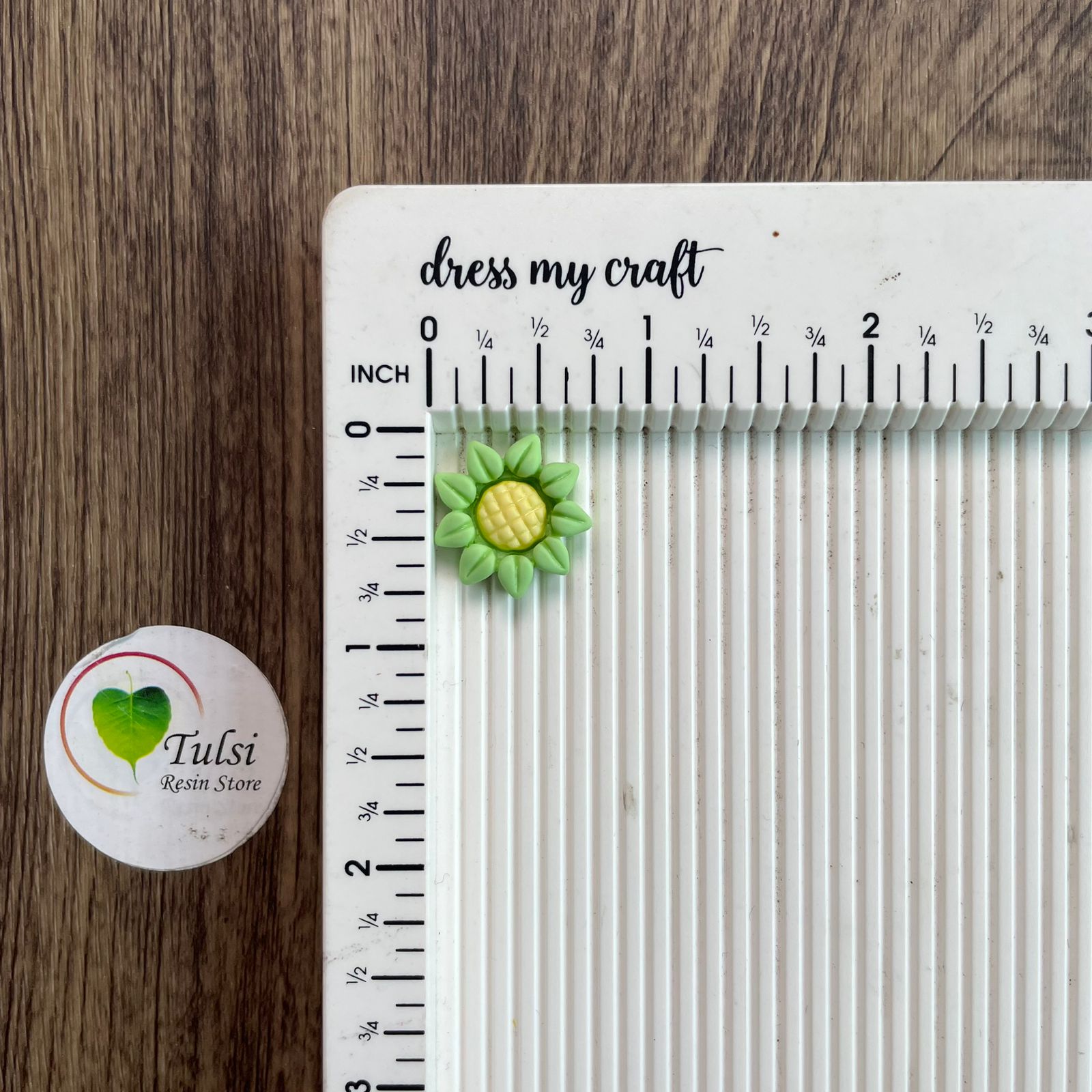 Plastic Charm (C) - Sun Flower