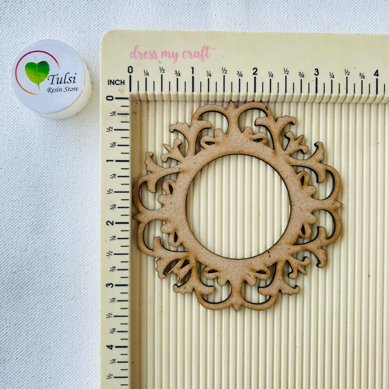 Designer Round Frame (C)